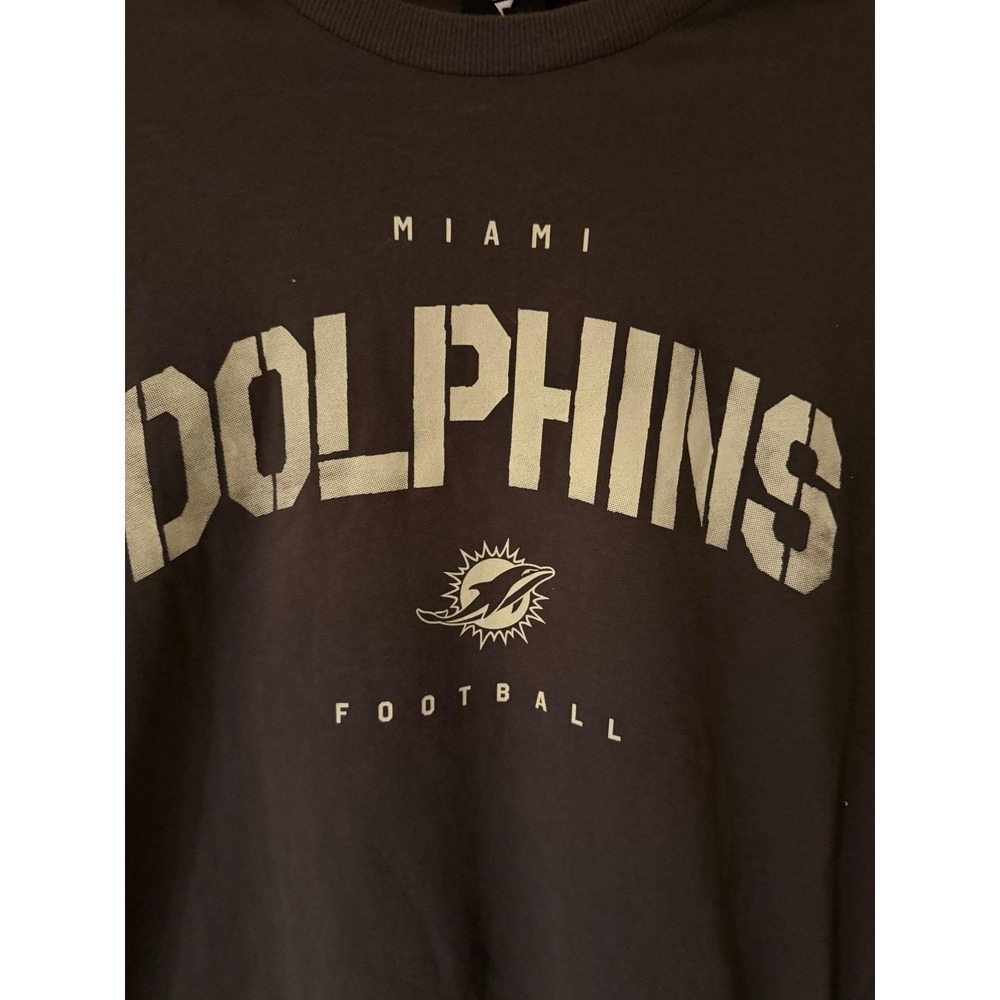 Men's Fanatics Charcoal Miami Dolphins Weathered T-Shirt -Small NWT Retail $54 - Picture 4 of 8